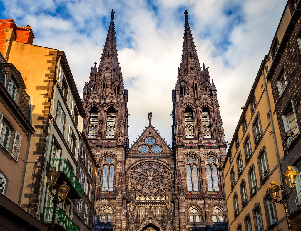 Lais Puzzle - Clermont Ferrand in Frankreich - 1.000 Teile p-354213
