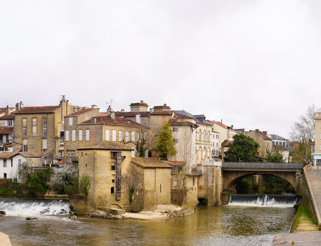 Lais Puzzle - Mont-de-Marsan-Zusammenfluss der Flüsse Douze und Midou, Frankreich - 1.000 Teile p-354246