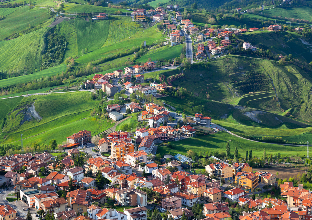 Lais Puzzle - Vororte von San Marino - 100, 200, 500 & 1.000 Teile p-461