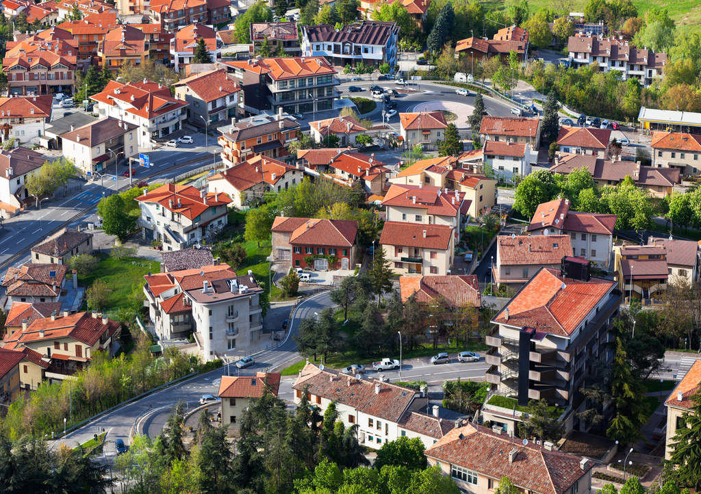 Lais Puzzle - Vororte von San Marino - 100, 200, 500 & 1.000 Teile p-469