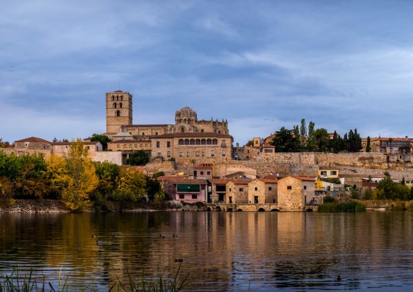Lais Puzzle – Aquädukt Von San Anton In Plasencia, Spanien, 1000 Teile Panorama