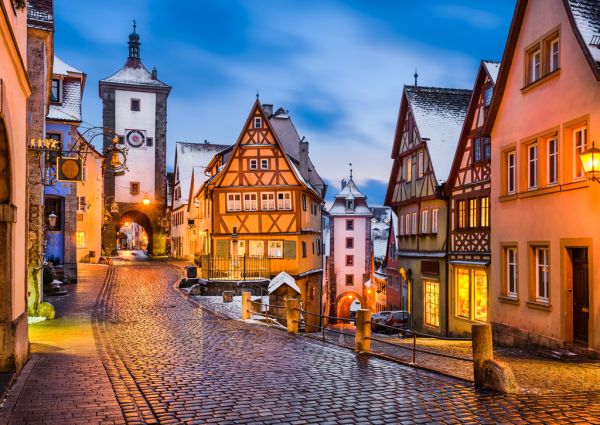 1000 Teile Puzzle „Blick Auf Halle Saale“ – Hochwertig Gestanzt, Mit Motiv-Schachtel