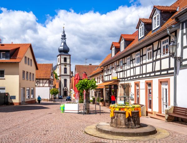 1000 Teile Puzzle „Blick Auf Halle Saale“ – Hochwertig Gestanzt, Mit Motiv-Schachtel