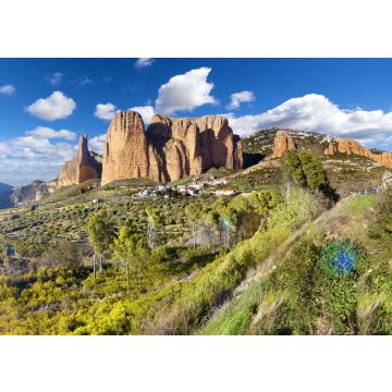 Lais Puzzle - Landschaft der Pyrenäen. Mallos de Riglos, Spanien, Aragonien. Reise- und Abenteuerlandschaft. Wälder und Täler mit Sonnenuntergang. - 100, 200, 500 & 1.000 Teile