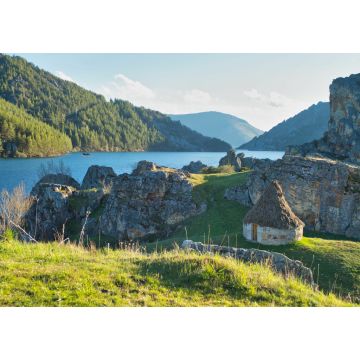 Lais Puzzle - Alba de los Cardaños und Reservoir von Camporredondo in der Provinz Palencia, Castilla und Leon, Spanien - 1.000 Teile