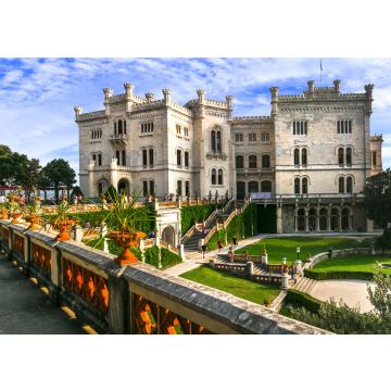 Lais Puzzle - Wunderschönes weißes Schloss über dem Meer - Miramare. Triest, Norditalien - 100, 200, 500 & 1.000 Teile