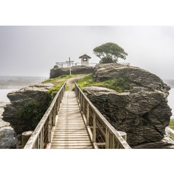 Lais Puzzle - Eine Fantasieweltlandschaft mit einem erstaunlichen dramatischen nebligen Himmel. Der Iloca "Peñon" ist ein großer Felsbrocken in der Nähe der Stadt Iloca, wo sich der Heilige der Fischer befindet, und am Ausgang des Flusses Mataquito...
