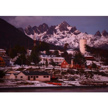 Lais Puzzle - Blick auf Puerto Williams bei Sonnenaufgang vom Beagle-Kanal aus gesehen, Chile - 100, 200, 500 & 1.000 Teile