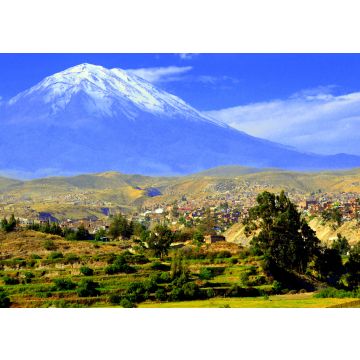 Lais Puzzle - Der Vulkan Misti aus der Sicht von Arequipa, Peru - 100, 200, 500 & 1.000 Teile