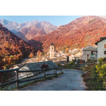 Lais Puzzle - Piedicavallo, Italien: Rustikales Alpendorf Piedicavallo in der Herbstsaison zwischen den italienischen Alpen - 100, 200, 500 & 1.000 Teile