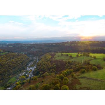 Lais Puzzle - Schöne Luftaufnahme der Täler in Südwales, Blaenau Gwent, Abertillery - 100, 200, 500 & 1.000 Teile