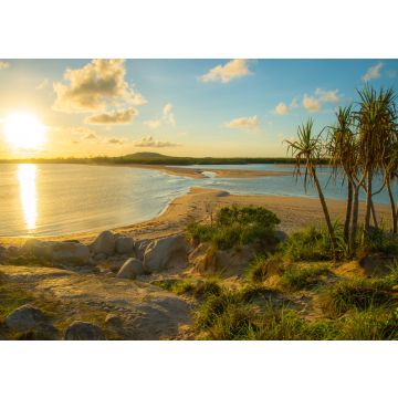 Lais Puzzle - Dramatischer Sonnenaufgang am Strand von East Woody, einem bei Touristen beliebten Ort in Nhulunby, einer Gemeinde auf der Gove Peninsula im Bundesstaat Northern Territory in Australien - 100, 200, 500 & 1.000 Teile