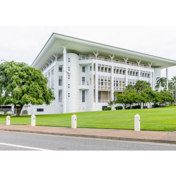 Lais Puzzle - Das schöne Parlamentsgebäude im historischen Zentrum von Darwin, Australien, an einem sonnigen Tag - 100, 200, 500 & 1.000 Teile