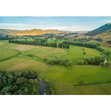Lais Puzzle - Luftbildlandschaft von Wiesen und Weiden des Mitta Mitta Valley in der Nähe von Eskdale, Victoria, Australien bei Sonnenuntergang - 100, 200, 500 & 1.000 Teile