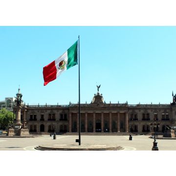 Lais Puzzle - Blick auf den Regierungspalast des Bundesstaates Nuevo Leon, Mexiko - 100, 200, 500 & 1.000 Teile