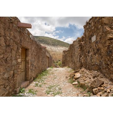 Lais Puzzle - Die Steinhäuser entlang der kopfsteingepflasterten Straßen sind größtenteils verlassen und verfallen in Real de Catorce, Mexiko - 100, 200, 500 & 1.000 Teile
