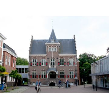 Lais Puzzle - Rathaus von Veendam, Niederlande - 100, 200, 500 & 1.000 Teile