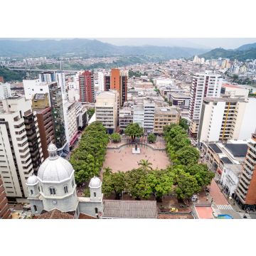 Lais Puzzle - Luftaufnahme der Kathedrale Unserer Lieben Frau der Armut von Pereira auf dem Bolivar-Platz in Risaralda Kolumbien. - 100, 200, 500 & 1.000 Teile