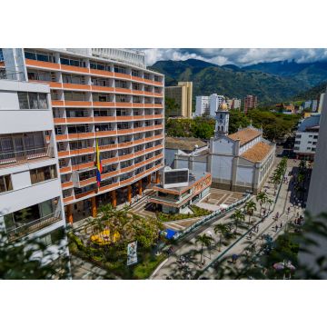 Lais Puzzle - Regierung von Tolima, Kolumbien - 100, 200, 500 & 1.000 Teile
