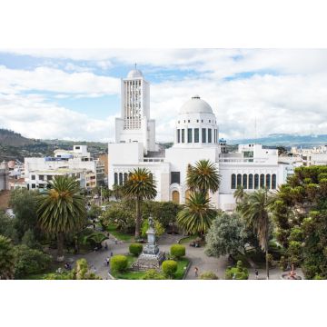 Lais Puzzle - Kathedrale von Ambato und Montalvo Park Ecuador - 100, 200, 500 & 1.000 Teile