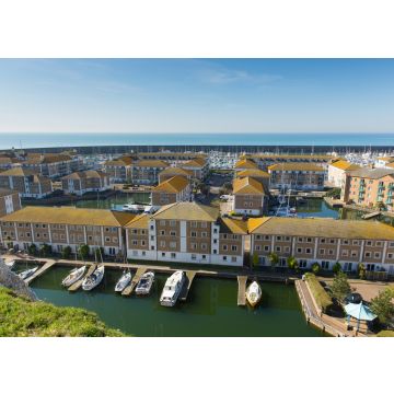 Lais Puzzle - Brighton Yachthafen mit Häusern, Booten und Yachten an einem schönen Tag in East Sussex England - 100, 200, 500 & 1.000 Teile