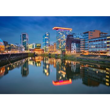 Lais Puzzle - Blick auf den Hafen von Media und die Spiegelung der Stadt im Rhein. Düsseldorf, Deutschland. - 100, 200, 500 & 1.000 Teile