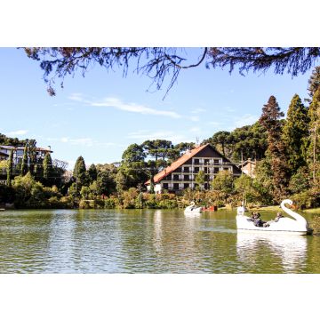 Lais Puzzle - Gramado ist eine touristische Stadt von Rio Grande do Sul in Brasilien - 100, 200, 500 & 1.000 Teile