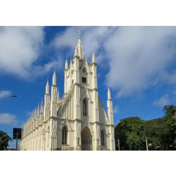 Lais Puzzle - São Paulo, Brasilien: Heiligtum von Santa Terezinha, die größte Kirche in Taubaté - 100, 200, 500 & 1.000 Teile