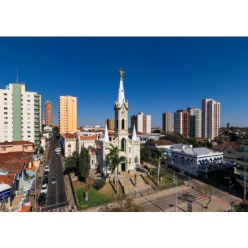 Lais Puzzle - Stadt Uberaba, Kathedrale des Heiligsten Herzens Jesu, Minas Gerais, Brasilien. Luftaufnahme - 100, 200, 500 & 1.000 Teile