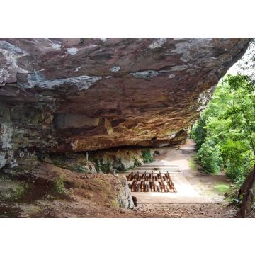Lais Puzzle - Höhle mit Kapelle im Inneren. Höhle Terceira Légua - Caxias do Sul - Rio Grande do Sul - Brasilien - 100, 200, 500 & 1.000 Teile