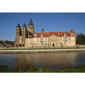 Lais Puzzle - Saone et Loire, die malerische Stadt Paray le Monial, Frankreich - 100, 200, 500 & 1.000 Teile