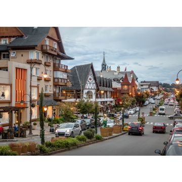 Lais Puzzle - Straße und Architektur der Stadt Gramado - Gramado, Rio Grande do Sul, Brasilien - 100, 200, 500 & 1.000 Teile