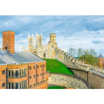 Lais Puzzle - Die Kathedrale von Lincoln mit Blick über den Wall der Burg von Lincoln, England - 100, 200, 500 & 1.000 Teile
