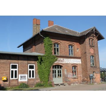 Lais Puzzle - Am Bahnhof Kremmen - 100, 200, 500 & 1.000 Teile