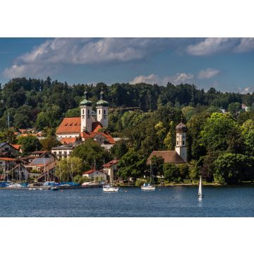 Lais Puzzle - Tutzing am Starnberger See mit Kapelle und der doppeltürmigen Kirche St. Joseph im Hintergrund - 100, 200, 500 & 1.000 Teile