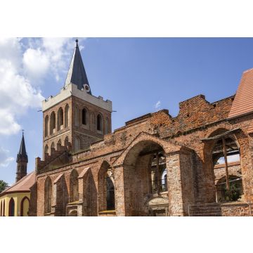 Lais Puzzle - Blick auf die mittelalterliche Kirche von Lieberose - 100, 200, 500 & 1.000 Teile