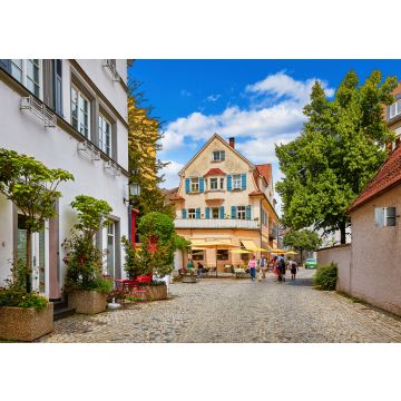 Lais Puzzle - Gemütliche Straße in der malerischen bayerischen Stadt Lindau am Bodensee in Deutschland. Traditionelle alte deutsche Häuser mit Cafe. Sonniger Sommertag. - 100, 200, 500 & 1.000 Teile