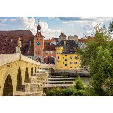 Lais Puzzle - Die Altstadt von Regensburg mit der Steinernen Brücke im Vordergrund - 1.000 Teile