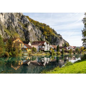 Lais Puzzle - Idyllischer Blick auf das Dorf Markt Essing in Bayern, Deutschland, mit der Altmühl und hohen Felsen - 100, 200, 500 & 1.000 Teile
