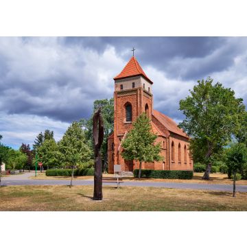 Lais Puzzle - Die denkmalgeschützte neugotische Dorfkirche Bliesdorf am Radwanderweg "Tour Brandenburg" - 100, 200, 500 & 1.000 Teile