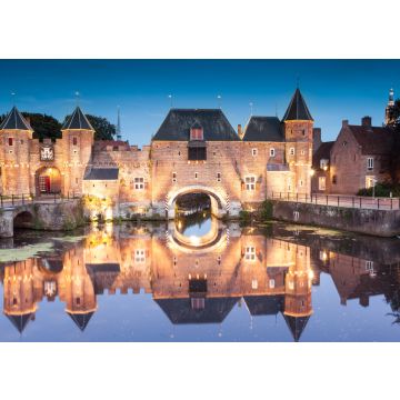 Lais Puzzle - Koppelpoort mittelalterliche niederländische Festungsstadt Amersfoort bei Nacht, Niederlande - 100, 200, 500 & 1.000 Teile