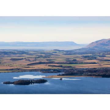 Lais Puzzle - Blick nach Westen von den Lomond Hills auf Kinross, Loch Leven und die entfernten Ochil Hills, Fife, Schottland - 100, 200, 500 & 1.000 Teile