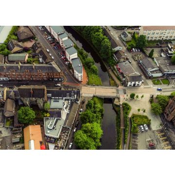 Lais Puzzle - Low-Level-Luftbild des Forth and Clyde Canal in der Stadt Kirkintilloch in Schottland - 100, 200, 500 & 1.000 Teile