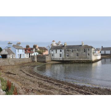 Lais Puzzle - Blick auf den malerischen Hafen und die umliegenden Gebäude auf der Isle of Whithorn in Dumfires und Galloway in Schottland. Einer der südlichsten Häfen in Schottland - 100, 200, 500 & 1.000 Teile