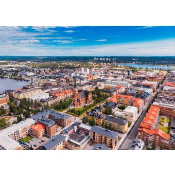 Lais Puzzle - Lulea, Schweden: Panorama Stadt, Kathedrale sonnigen Tag, blauer Himmel - 100, 200, 500 & 1.000 Teile