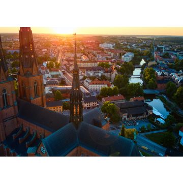 Lais Puzzle - Uppsala Sonnenuntergang durch die Kathedrale in Uppsala, Schweden - 100, 200, 500 & 1.000 Teile