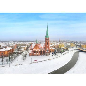 Lais Puzzle - Legnica, Polen. Panoramablick auf die winterliche Stadtlandschaft mit dem Sankt-Jakob-Heiligtum und dem Fluss Kaczawa - 100, 200, 500 & 1.000 Teile