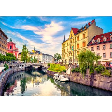 Lais Puzzle - Blick auf das Stadtbild am Flusskanal Ljubljanica in der Altstadt von Ljubljana. Ljubljana ist die Hauptstadt Sloweniens und ein bekanntes europäisches Touristenziel - 100, 200, 500 & 1.000 Teile