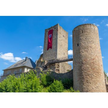 Lais Puzzle - Ruinen der kleinen mittelalterlichen Burg Useldingen, Luxemburg - 100, 200, 500 & 1.000 Teile