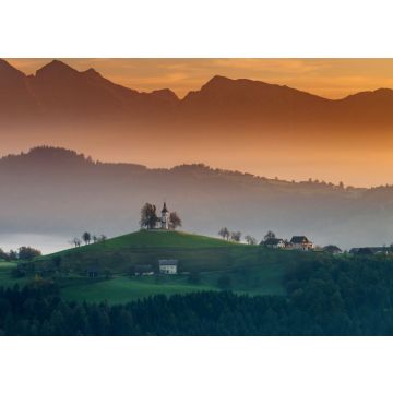 Lais Puzzle - Herbstlandschaft einer schönen Kirche auf dem Gipfel eines Hügels, in Slowenien - 100, 200, 500 & 1.000 Teile